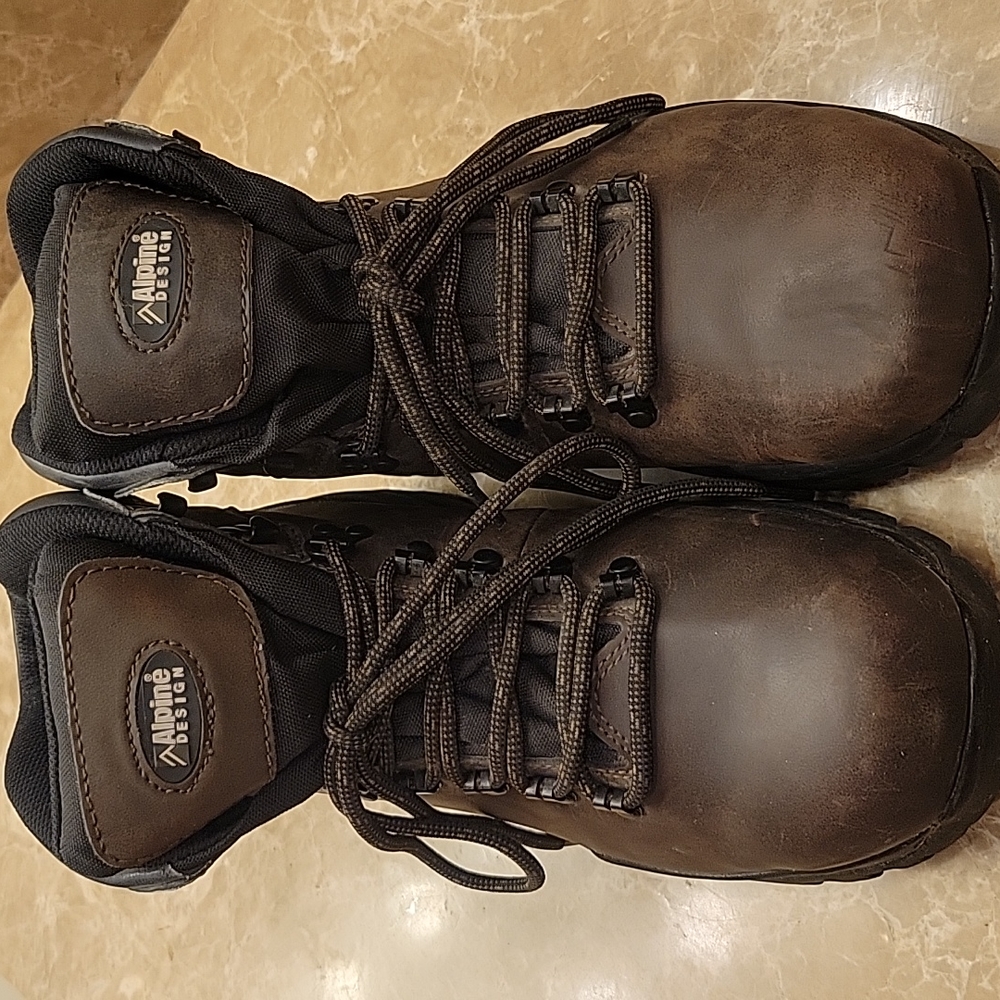 Alpine Design Brown Leather Reinforced-toe Hiking Boots, Sz 9.5